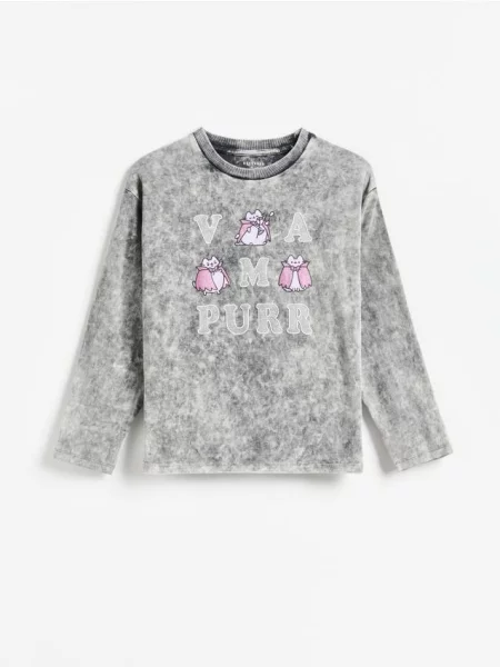 Reserved Tricou Pusheen cu mânecă lungă din gri-închis gri