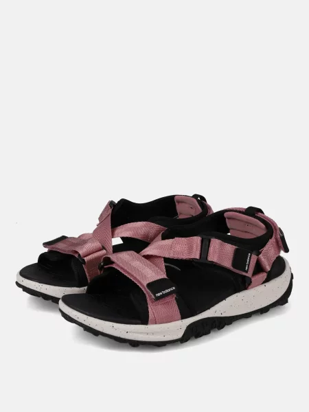 Шлепанцы New Balance розовые