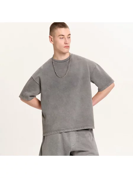 Cropp Футболка з вареним ефектом light grey сіра
