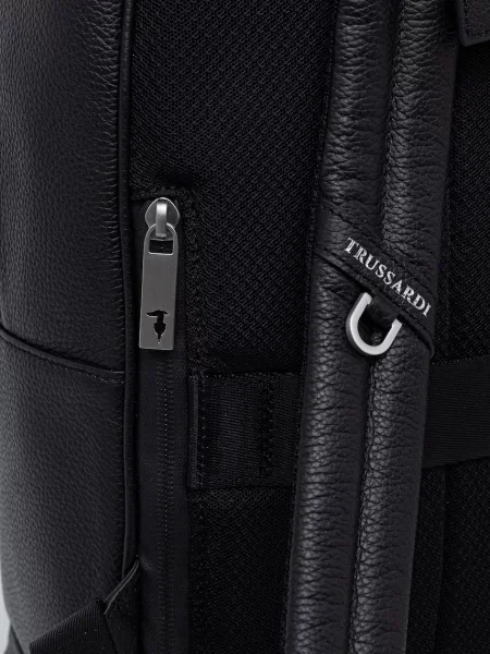 Кожаный рюкзак Trussardi