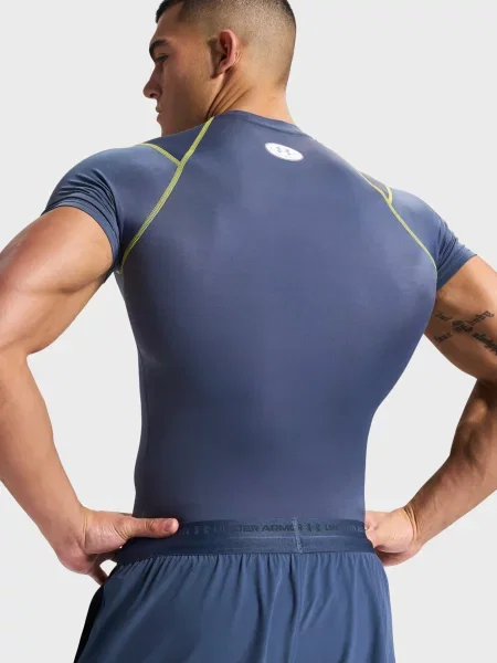 Футболка Under Armour серая