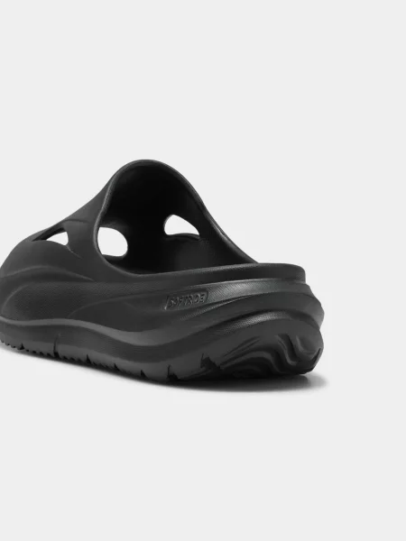 Шлепанцы Puma черные