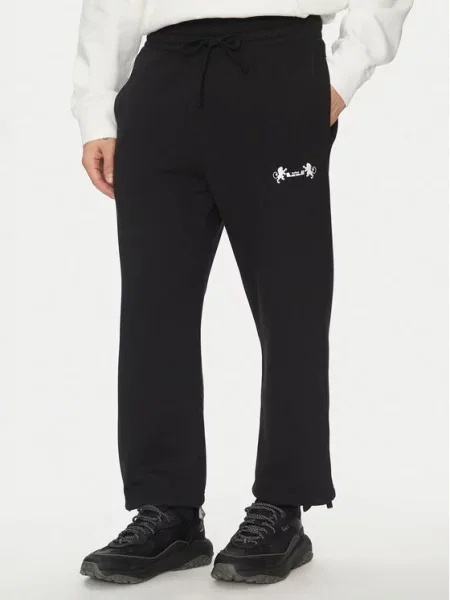Nike Teplákové kalhoty černá