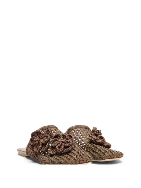 Klapki mules Stuart Weitzman brązowe