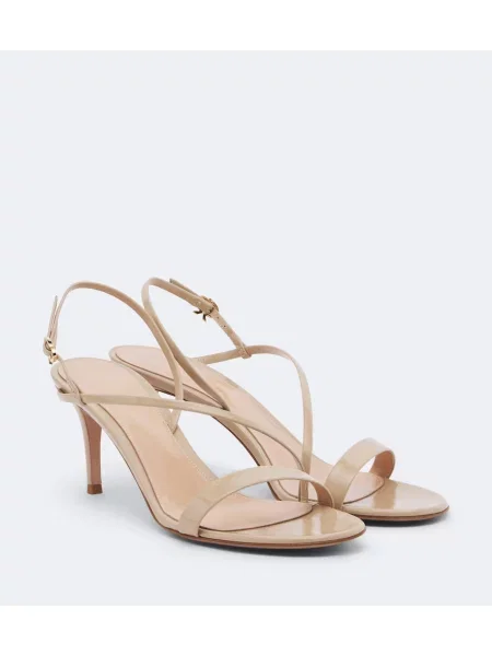 Кожени сандали Gianvito Rossi от лакирана кожа бежово
