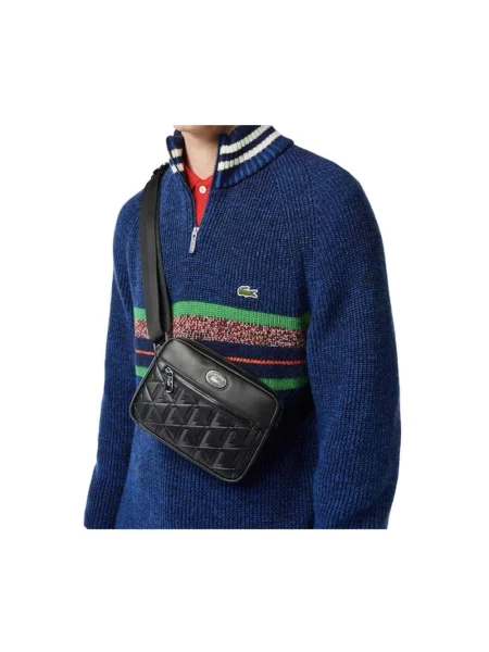 Torba na ramię z dodatkiem gładkiej skóry Lacoste czarna