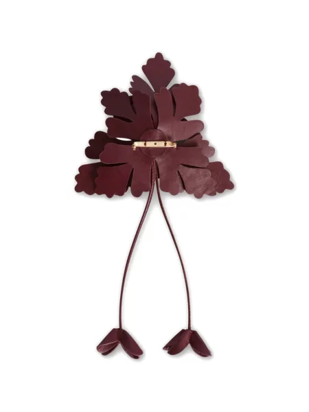 Brosa Alberta Ferretti din piele cu model floral roșu