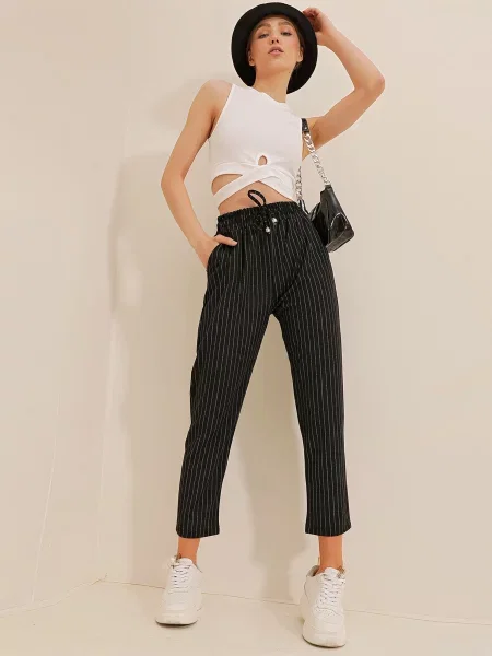 Trend Alacati Stili Штани повсякденні чорний