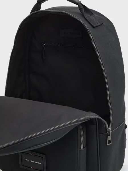 Рюкзак Tommy Hilfiger черный