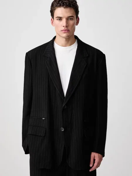 Yohji Yamamoto sacou pentru bărbați