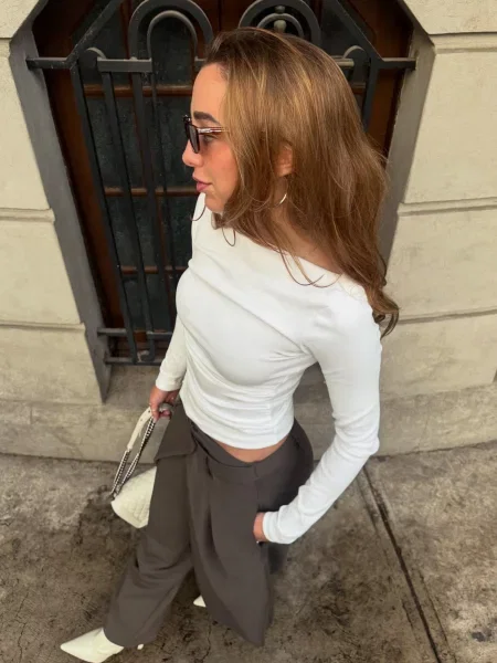 Bershka Asymetryczna Koszulka Z Długim Rękawem Kobieta L Złamany biały