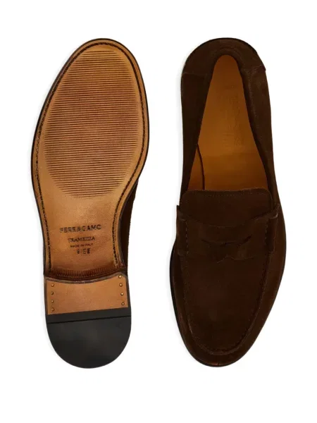 Loafersy Ferragamo hnedá
