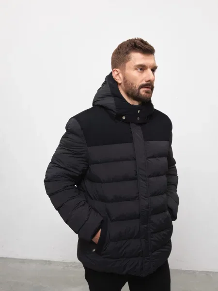 Пуховик Andreas Moskin черный