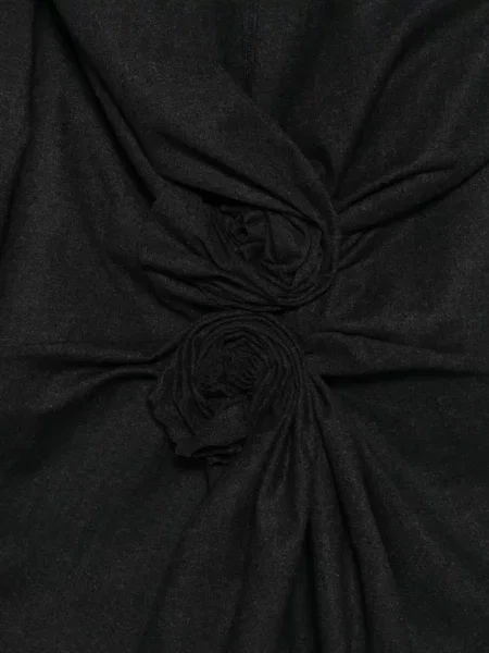 Rochie Alberta Ferretti drapată de costum negru
