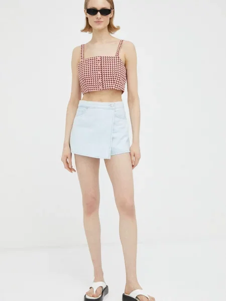 Τοπ Levi's