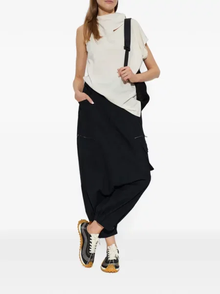 Decupat pantaloni cargo Issey Miyake negru