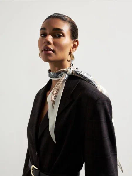 Reserved Шийна хустка з візерунком кавовий 