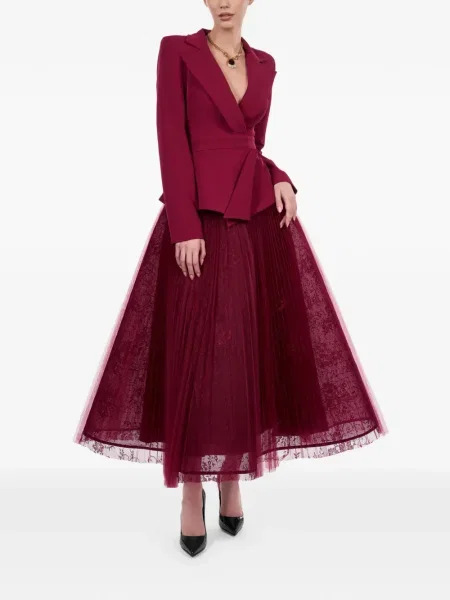 Rochie Araftu plisată de costum roșu