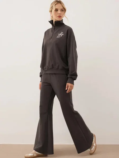 Однотонные спортивные штаны Bizuu коричневые