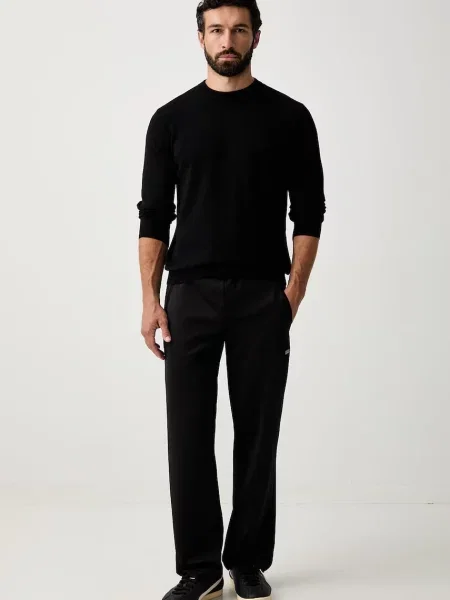 Emporio Armani pulover z volno črna
