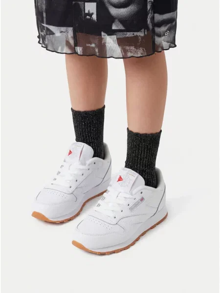 Sneakersy Reebok bílé