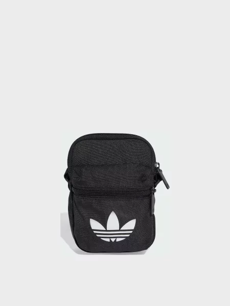 Переработанный сумка кросс-боди Adidas черная