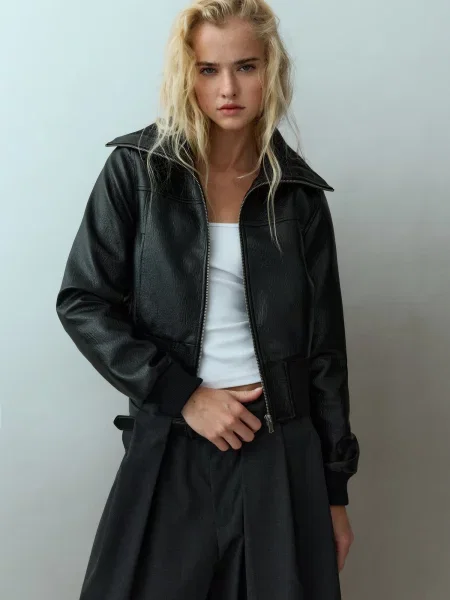Pull&Bear Geacă de primăvară-toamnă negru