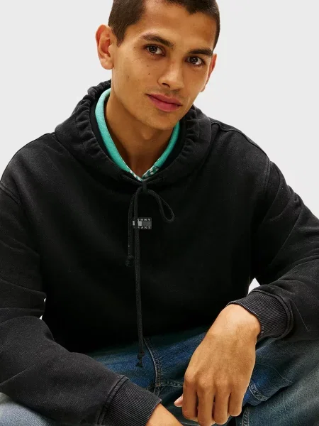 Толстовка Tommy Jeans черная
