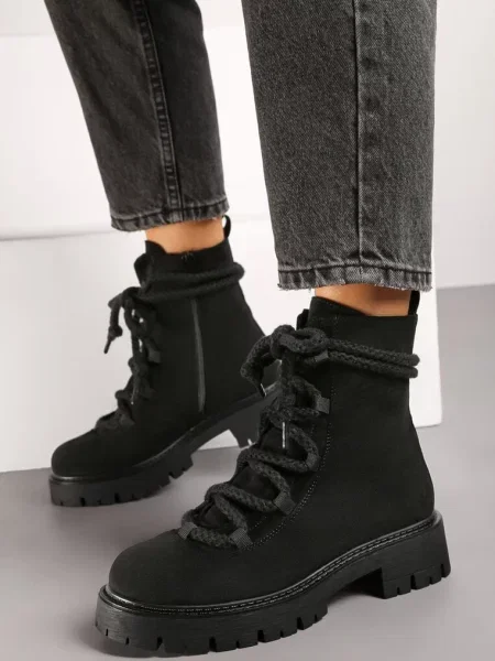 Botine negre