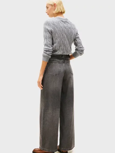 Джинсы Tommy Hilfiger серые