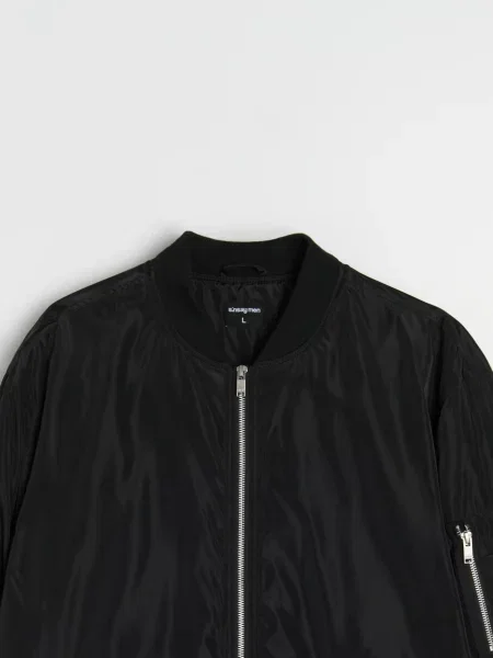 Бомбер Sinsay черный