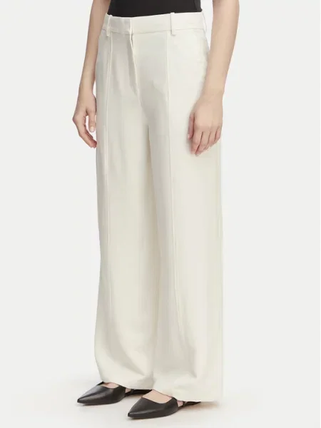 Calvin Klein Текстилни панталони Кремав Straight Fit