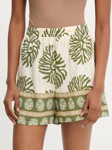 Къс панталон Answear Lab с десен с висока талия зелено