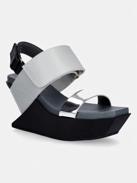 United Nude sandali z odprto Delta Wedge Sandal siva
