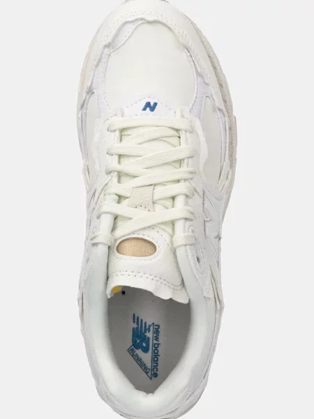 Маратонки New Balance бежово