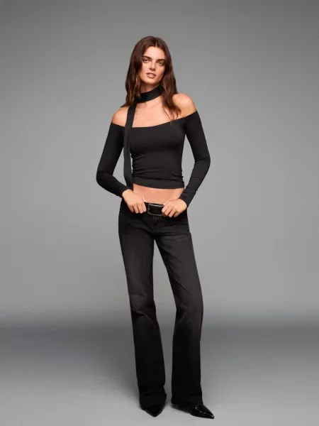 Bershka Koszulka Z Długim Rękawem Z Apaszką Kobieta S czarny