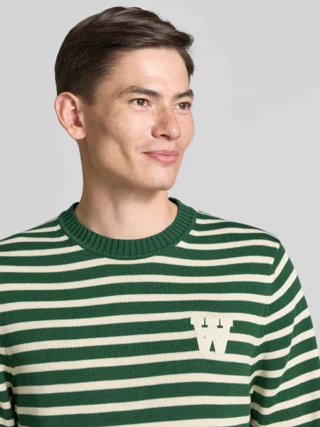 Sweter z dzianiny z okrągłym dekoltem Wood Wood zielony