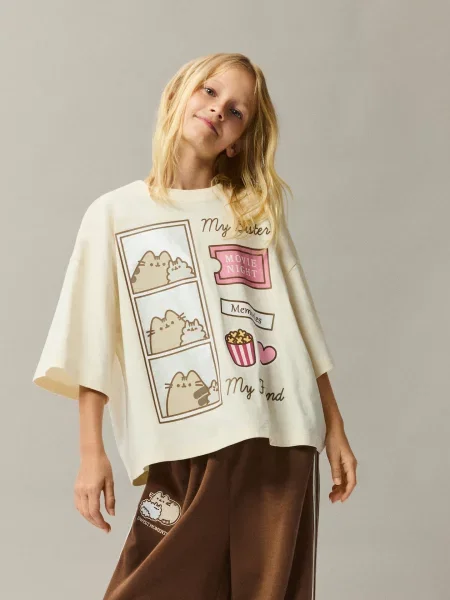 Reserved Tričko Pusheen tělová