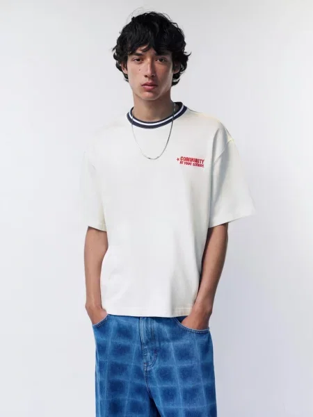 Pull&Bear Tričko STWD COMMUNITY PLAYER námornícka modrá / červená biela