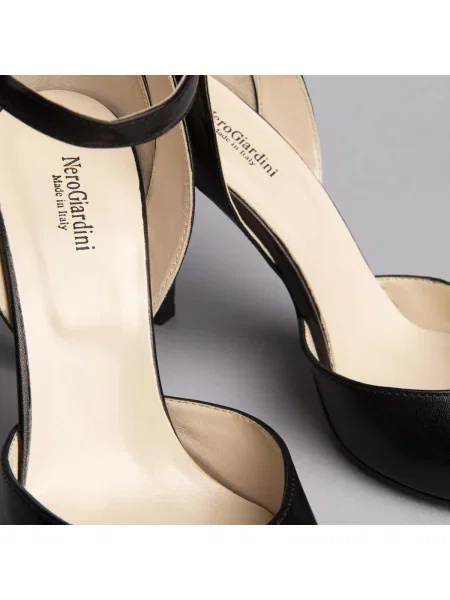 Pantofi Nerogiardini negru