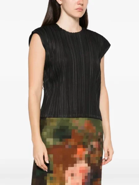 Top Pleats Please Issey Miyake crna