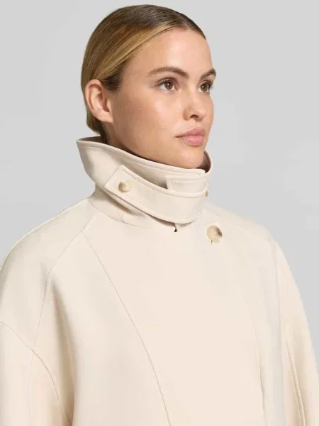Kurtka o kroju regular fit z dodatkiem model Najoma' Someday biała