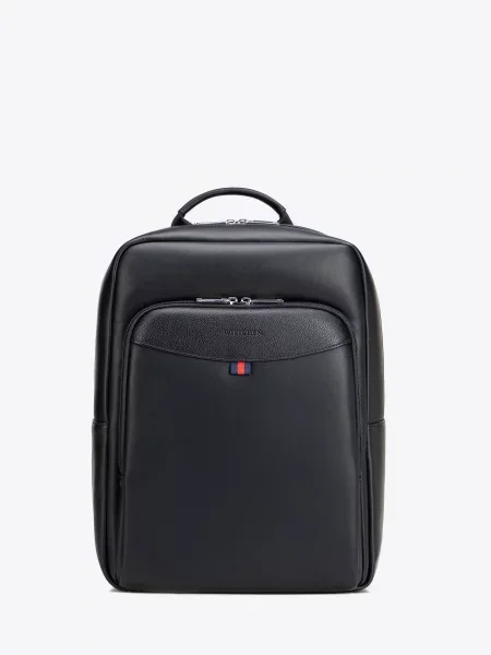 Plecak z ekoskóry z miejscem na laptopa czarny