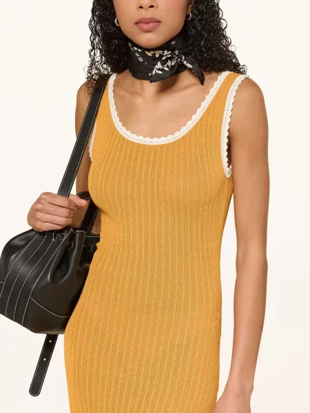 Claudie Pierlot Sukienka Z Dzianiny Z Falbanami orange biała