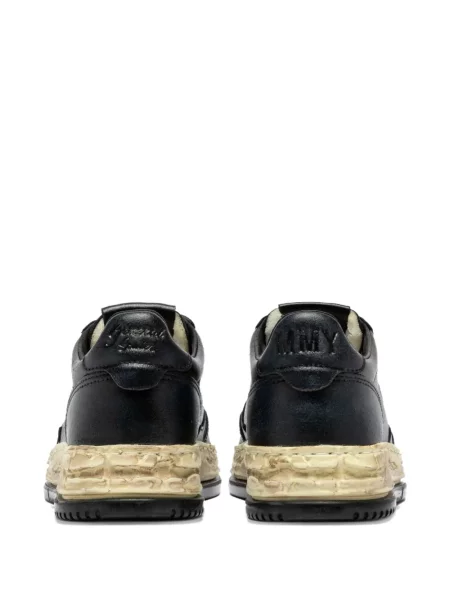 Sneakerși Autry din piele negru