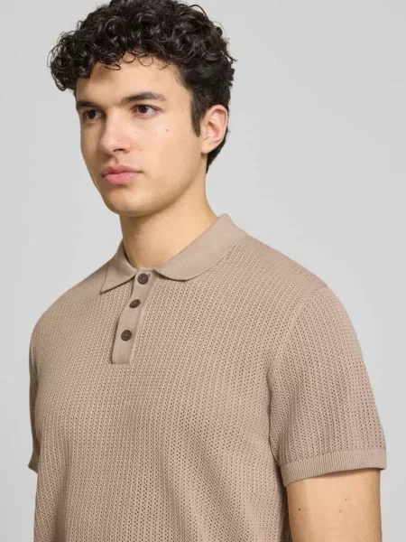 Koszulka polo o kroju modern fit z krótką listwą guzikową model JESS' Jack & Jones beżowa