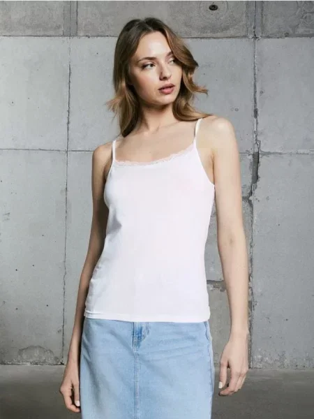 Топ білий