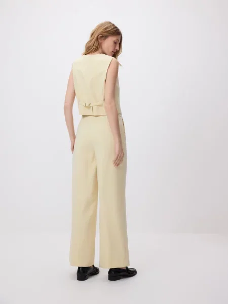 Reserved Асиметричний жилет для костюма світло-жовтий жовтий