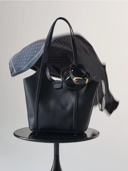 Сумка типу шопер з декоративною хусткою чорний