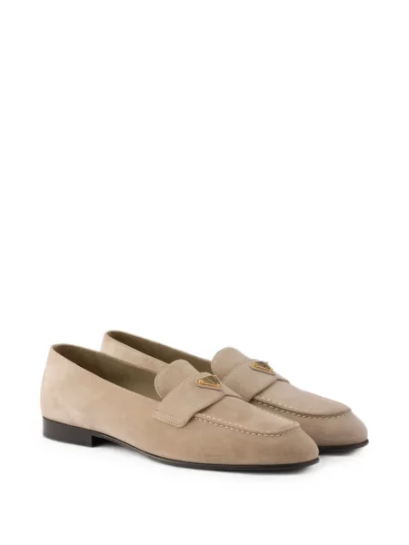 Pantofi loafer Prada din piele de căprioară